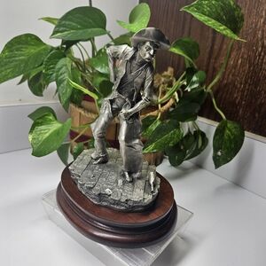 1977 Cowboy By Chilmark Fine Wenster Pewter Sculpture La Rocca 764 Made In USA